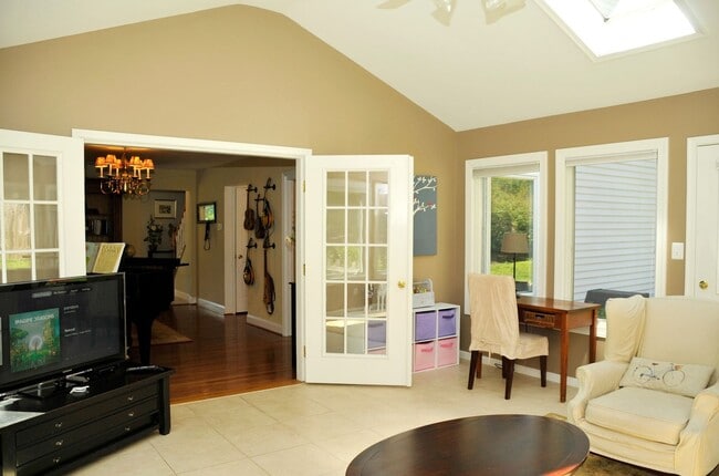 Building Photo - Columbia, MD