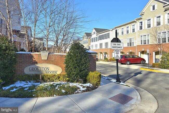 Building Photo - 7141 Huntley Creek Pl