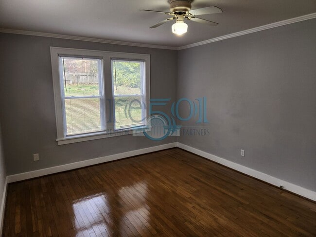 Building Photo - Great Hillcrest Find!  2Bedrooms & 1 Bathroom Pefect for UAMS Student(s)