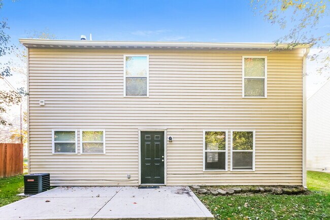 Building Photo - 8038 Retreat Ln