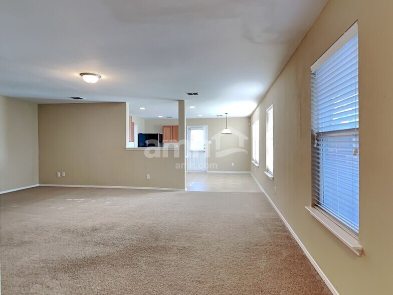 Building Photo - 1809 Trego Dr