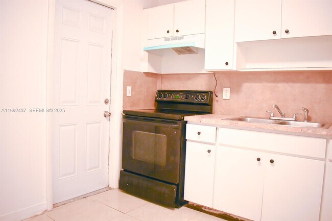 Building Photo - 2265 NW 98th St