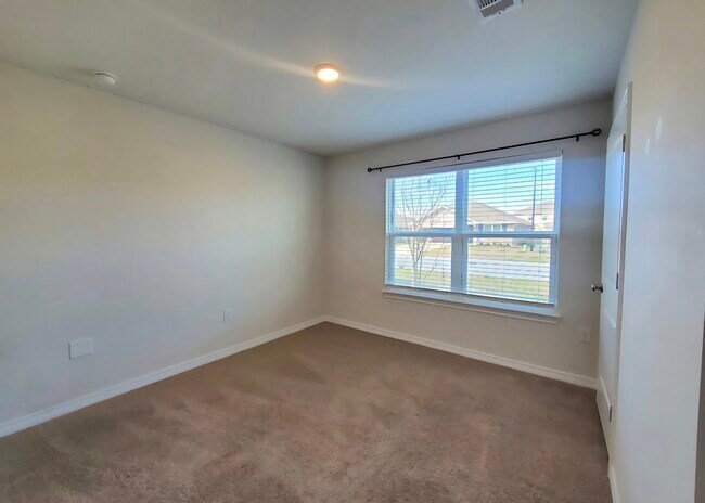 Building Photo - 943 Merganser Way