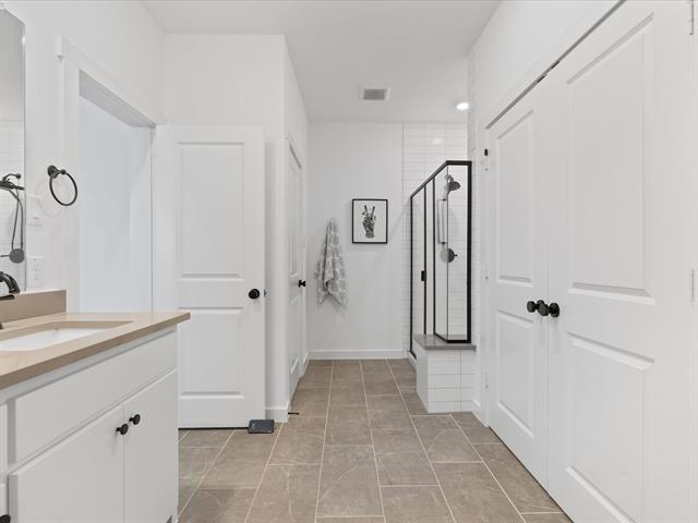 Building Photo - 871 Cavitt Ct