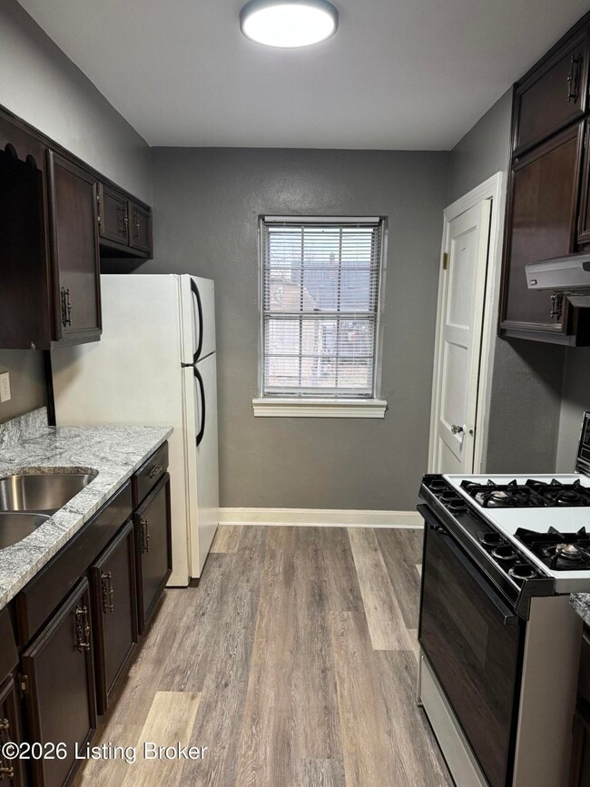 Building Photo - 1777 Bernheim Ln