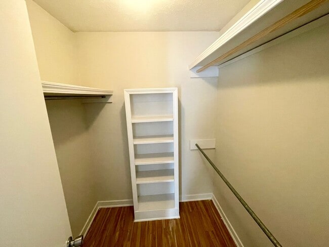 Building Photo - 3/2 For Rent in Madison! *MOVE IN SPECIAL*