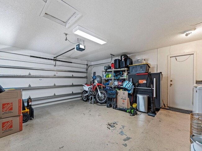 Building Photo - 11998 SW 51st Ct