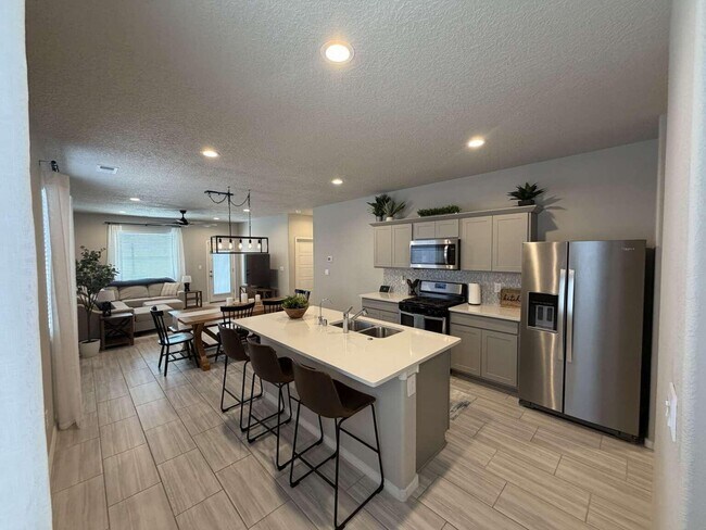 Building Photo - 10652 Aspiration Ln SW