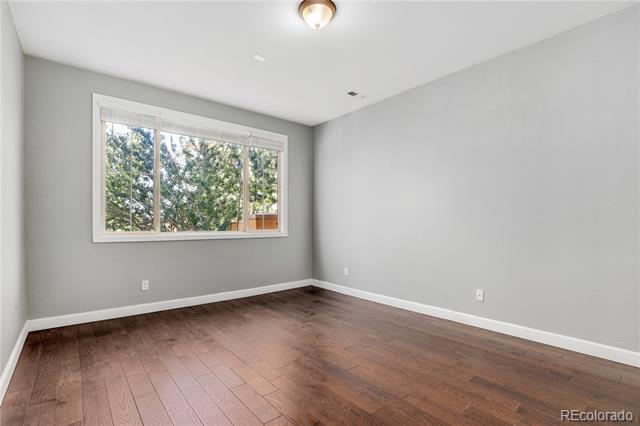 Building Photo - 10096 Bluffmont Ln