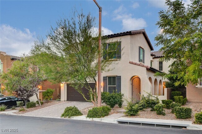 Building Photo - 12217 Nasino Ave