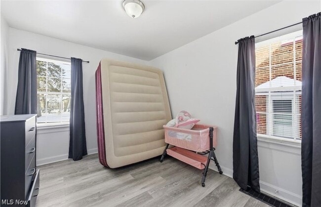 Building Photo - 5246 Philip Ave