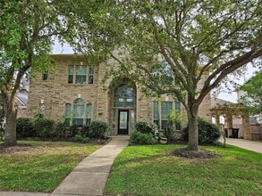 Building Photo - 7714 Bayou Green Ln