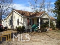 Building Photo - 1233 N Forest Ave
