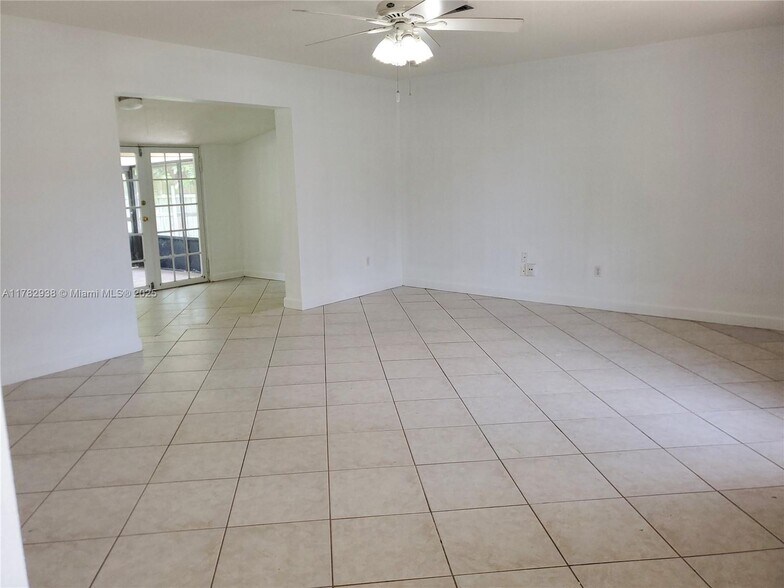 Building Photo - 9401 SW 181st St