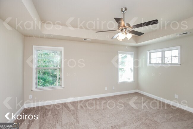 Building Photo - 170 Mandy Ln