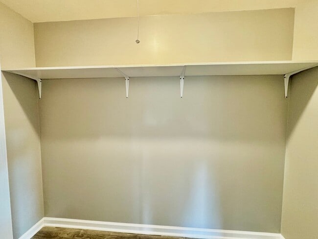 Building Photo - Home at Last! -2 Additional Bonus Rooms