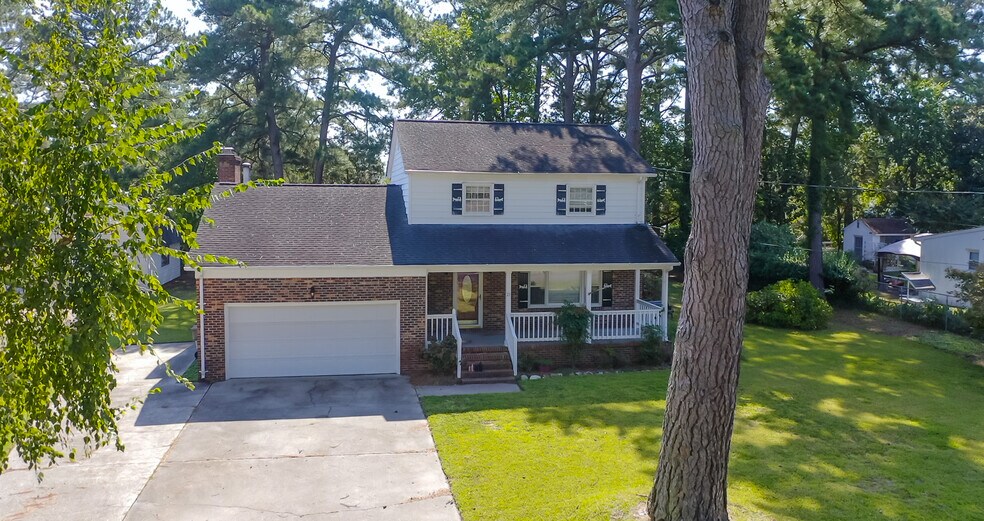 Building Photo - 21 Bayview Dr