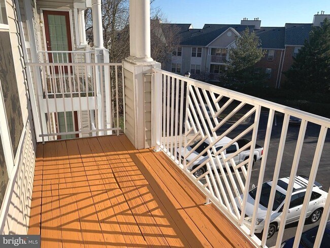 Building Photo - 2450 Apple Blossom Ln