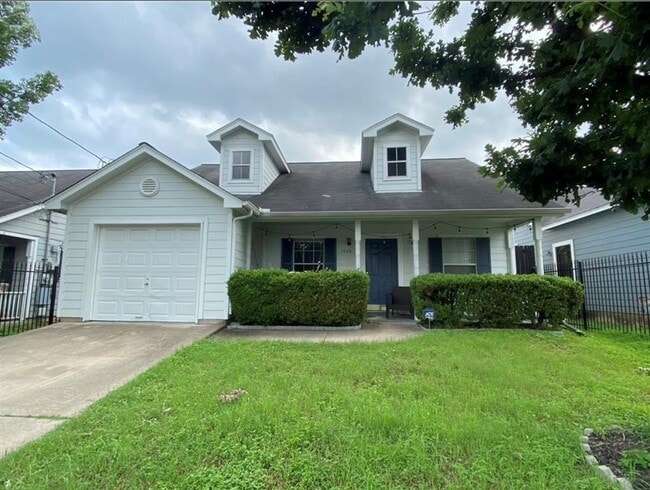 Primary Photo - 1708 Lovingood Dr