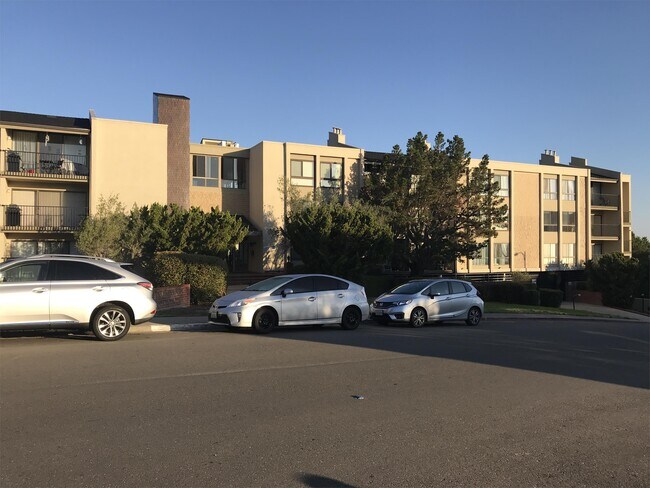 Building Photo - 1550 Frontera Way