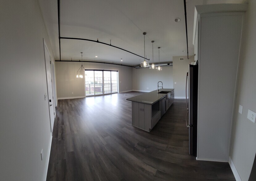 Living Area - 232 Mulberry St