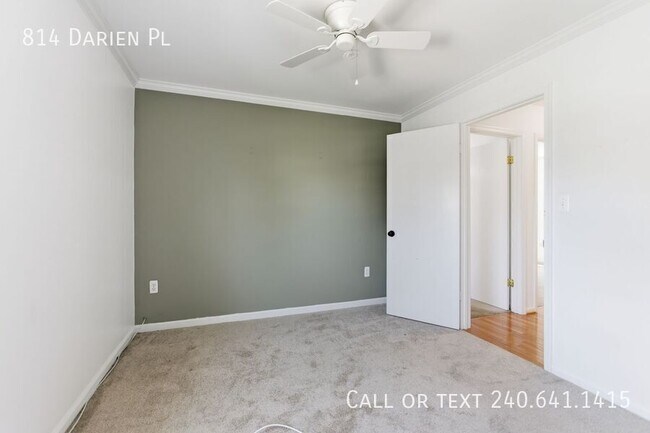 Building Photo - 814 Darien Pl