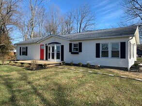 Building Photo - WANNAMAKER 3BR/2BA COMPLETELY UPDATED AVAILABLE NOW!
