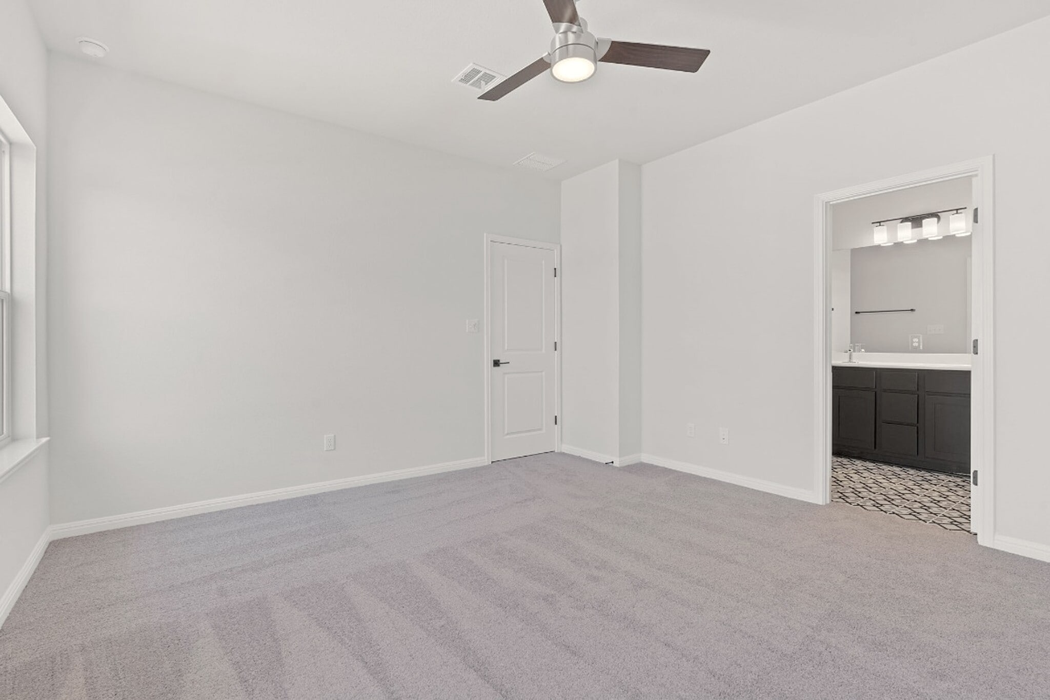 master bedroom - 1656 Coral Sunrise