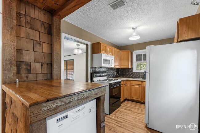 Building Photo - 4337 Faith Rd