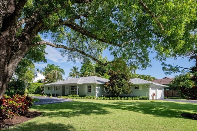 Building Photo - 675 Yucca Rd