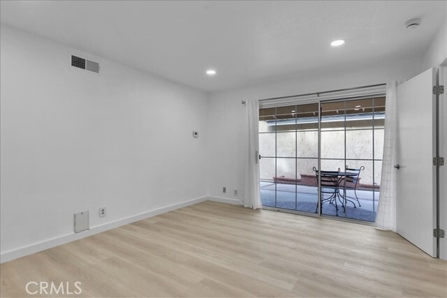 Building Photo - 54 Orchard