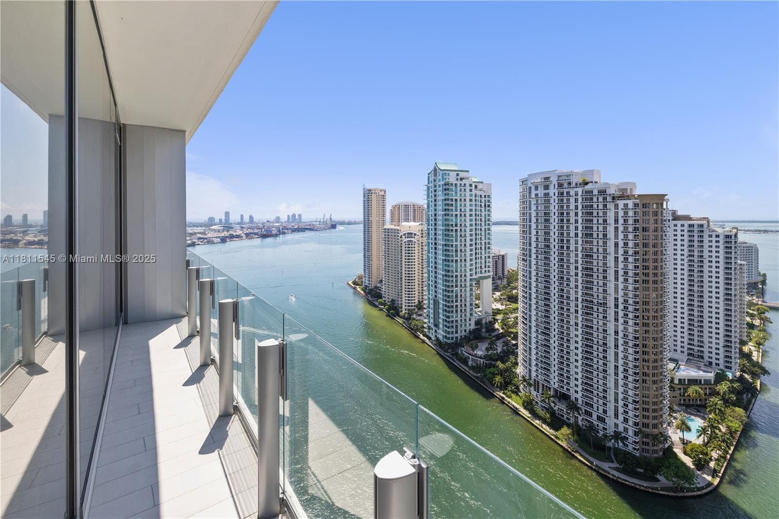 Building Photo - 300 Biscayne Blvd Way