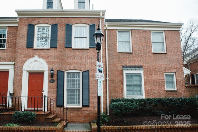 Primary Photo - 510 N Poplar St