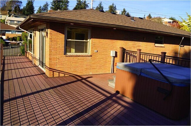 Building Photo - Price Reduction!$3600- Spectacular Water View of Puget Sound and Mount Rainier