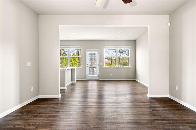 Building Photo - 217 Whitetail Cir