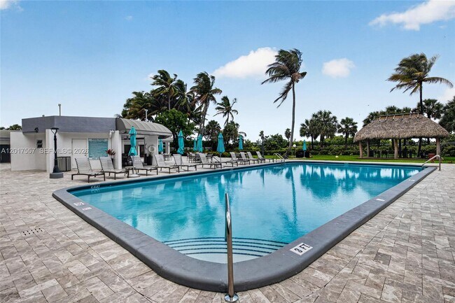 Building Photo - 2401 Collins Ave