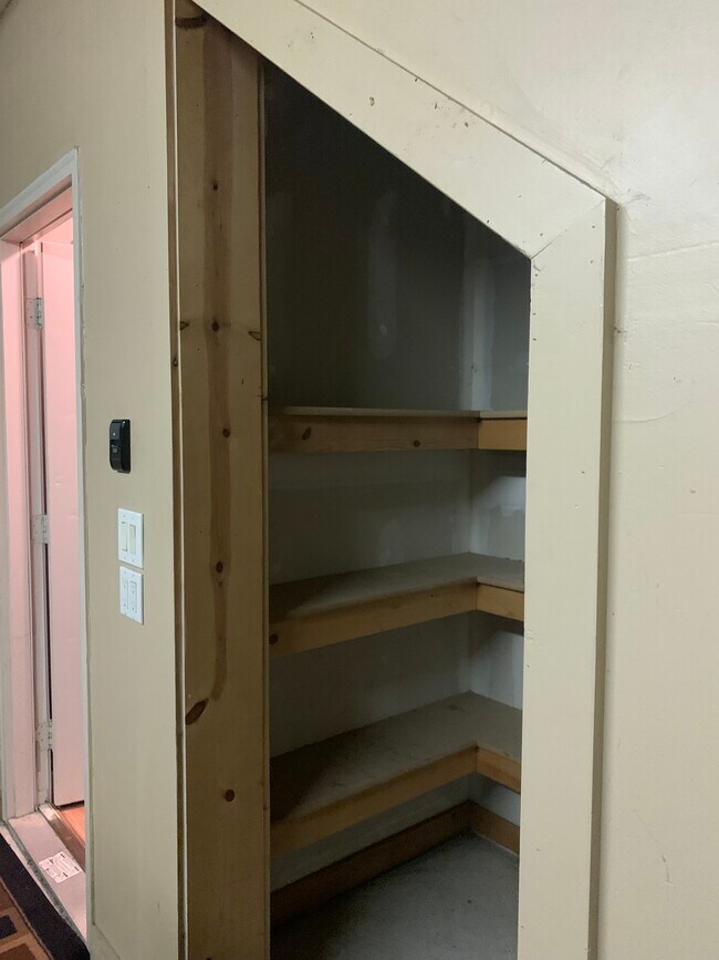 Garage storage - 51870 Adler Park Dr E