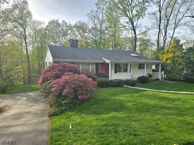 Building Photo - 44 Forestdale Rd