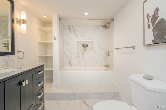 Building Photo - 68 Onondaga St