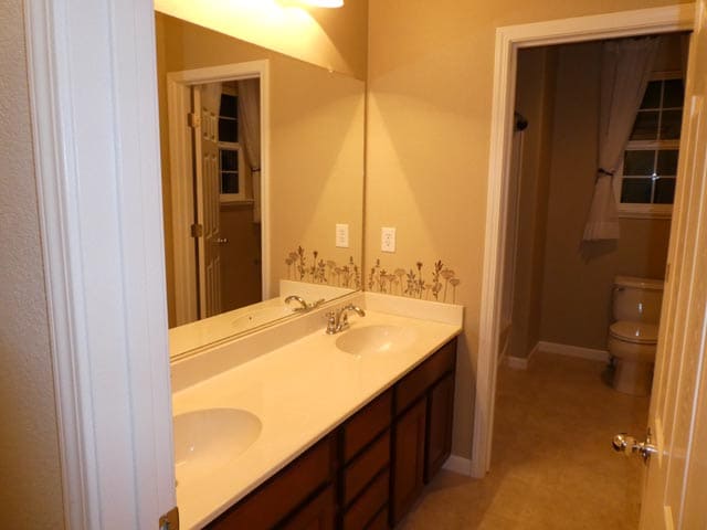 Building Photo - 7071 Sacred Cir
