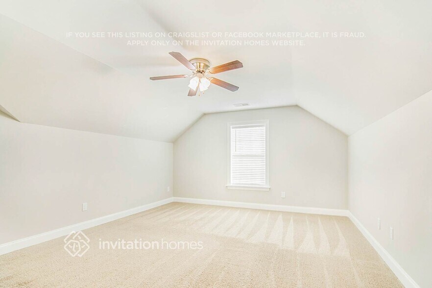 Building Photo - 136 Bowhill Dr