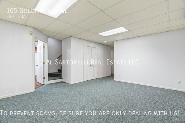 Building Photo - 105 Goldfinch Ln