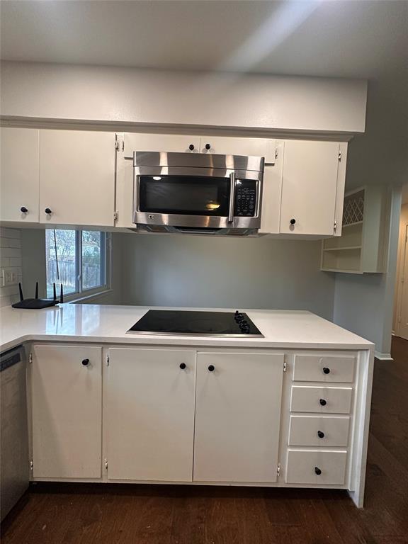 Building Photo - 6602 Willamette Dr