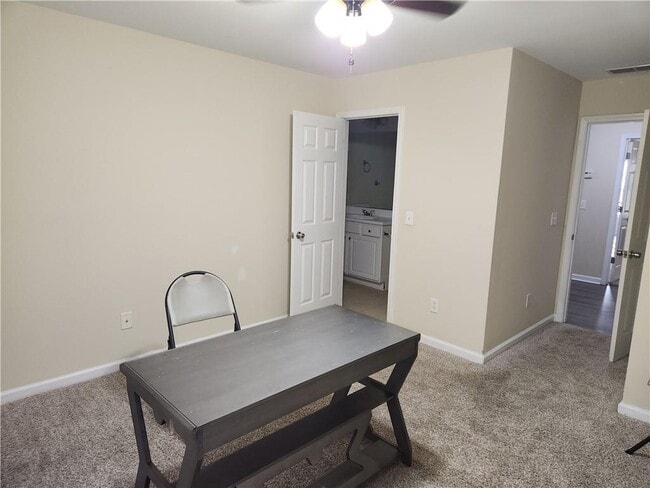 Building Photo - 3306 Sheffield Cir