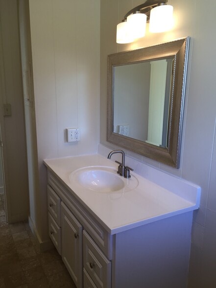 Building Photo - 61 Mohala Pl