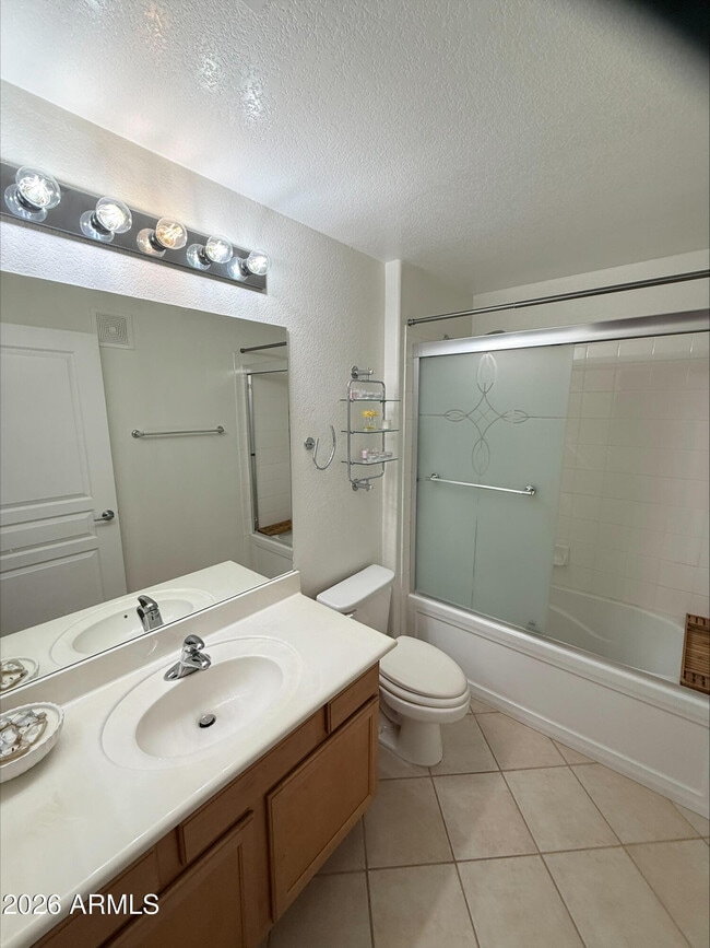 Building Photo - 11680 E Sahuaro Dr