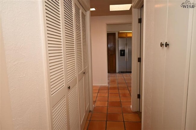 Building Photo - 2814 Mill Valley Dr