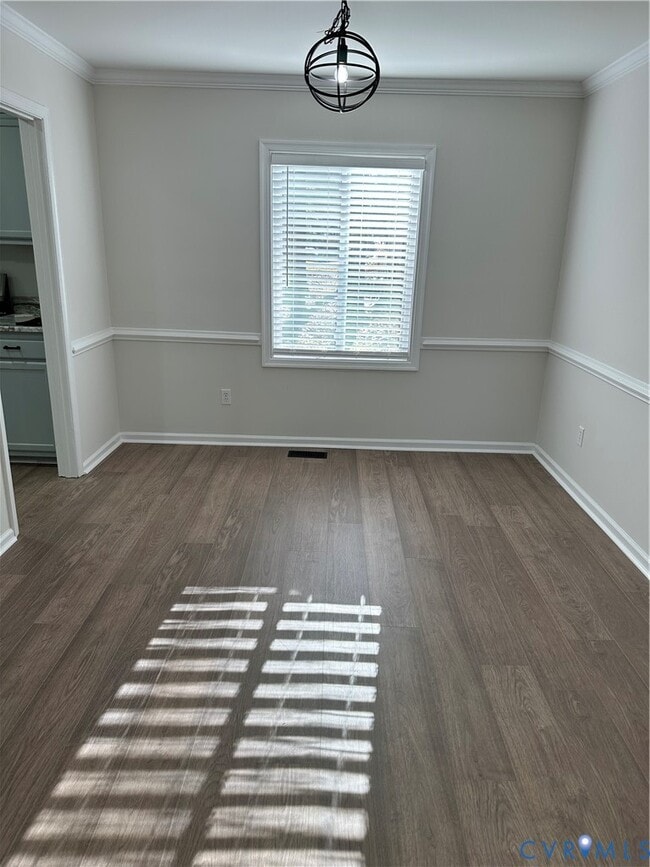 Building Photo - 9015 Covewood Rd