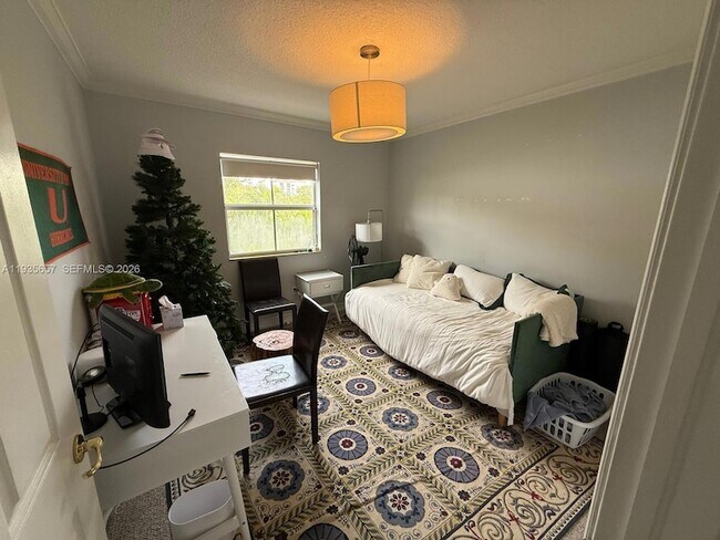 Building Photo - 101 Sidonia Ave