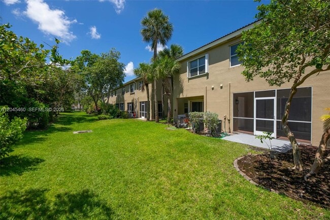 Building Photo - 728 SW 122nd Ave